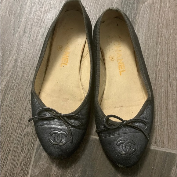 Chanel flats - Picture 1 of 6